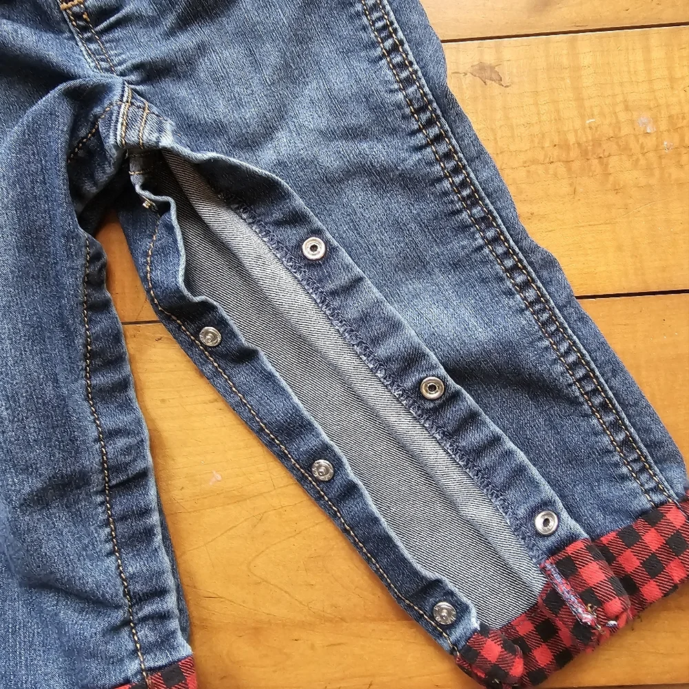 Carter's Blue Denim Red Plaid Train Themed Overalls Toddler/baby Size 18 Months.